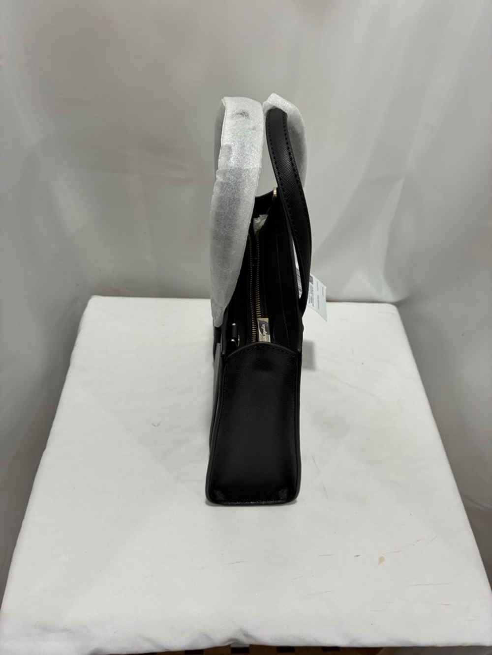 Kate Spade Black Structured Tote Handbag - Classic Everyday Carry NWT - Picture 7 of 10